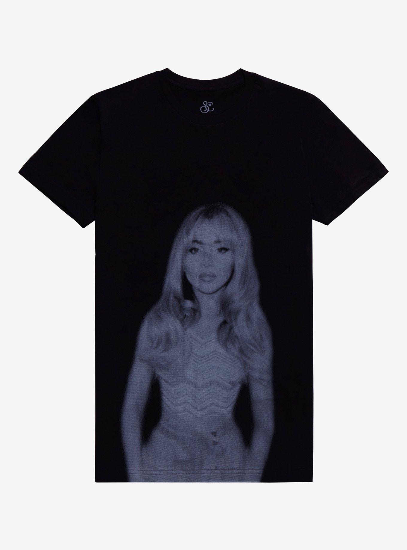 Sabrina Carpenter Black White Portrait T-Shirt | Premium Unisex T-Shirt, Trending Graphic Tee