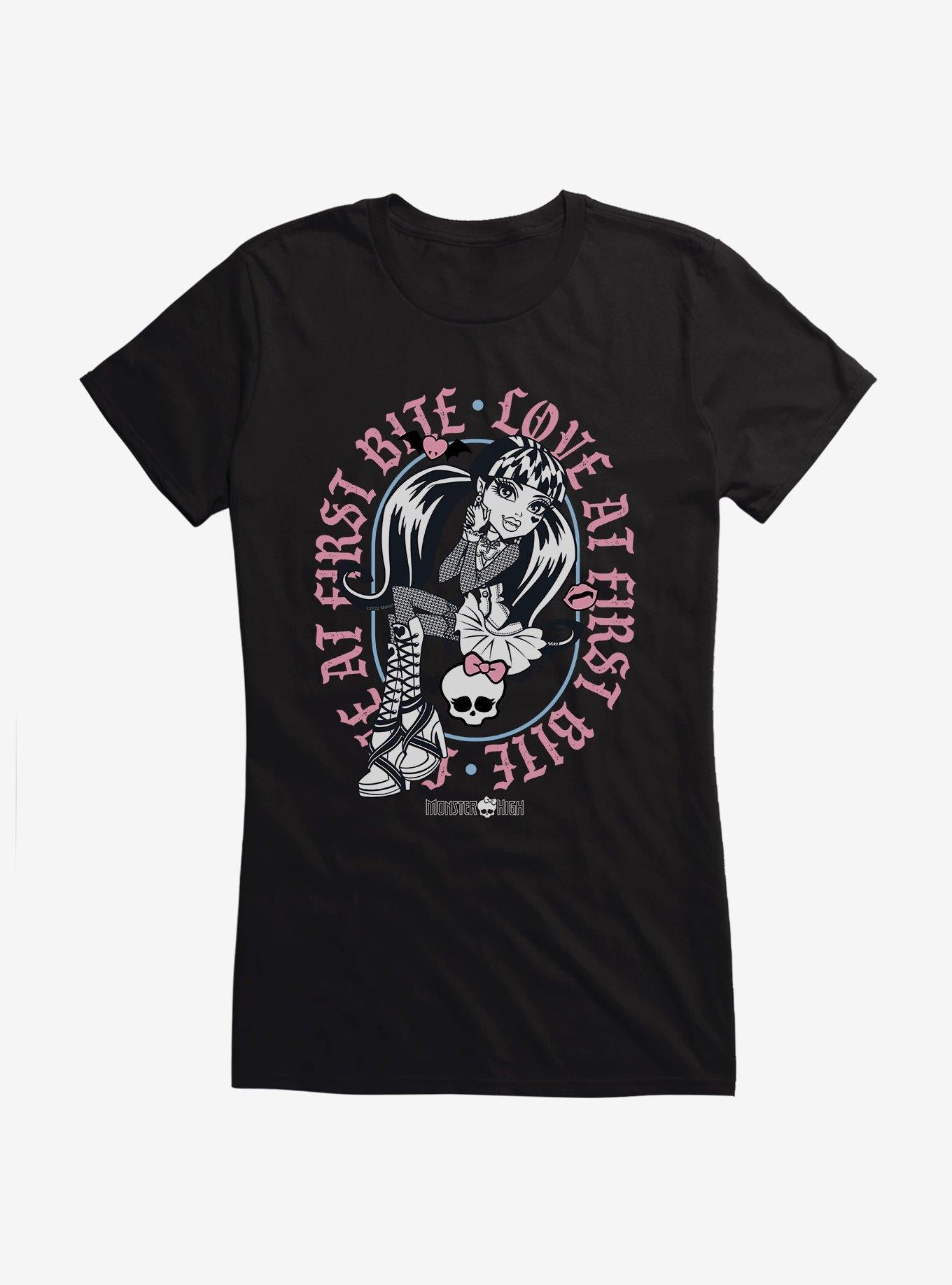 Monster High Draculaura Love At First Bite Girls Shirt T Shirt Cozy Fit