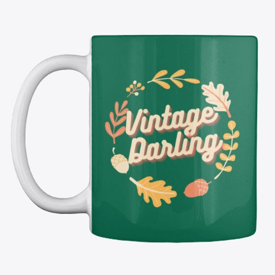 Vintage Darling Mug | Premium Unisex T-Shirt