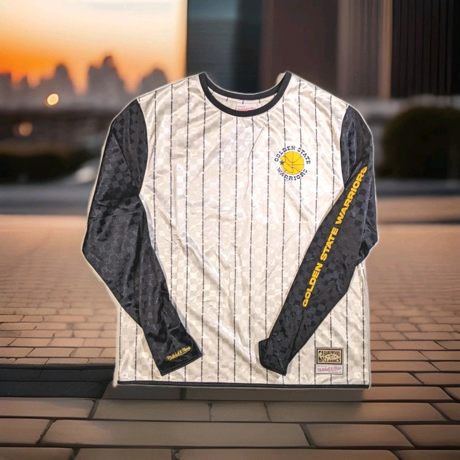 Mitchell &amp Ness Golden State Warriors Long Sleeve Fashion Jersey 2xl Nwt 100 | Premium Basketball Jersey | Fan Edition Apparel