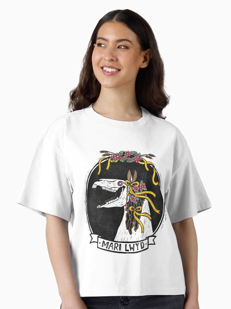 Mari Lwyd Boxy T Shirt Boxy T Shirt Trending US Relaxed Style