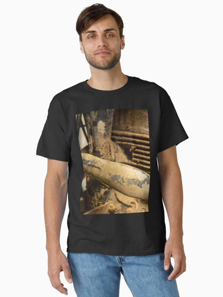 old motorbike engine Classic T Shirt T Shirt High Search Demand Limited Drop Feel