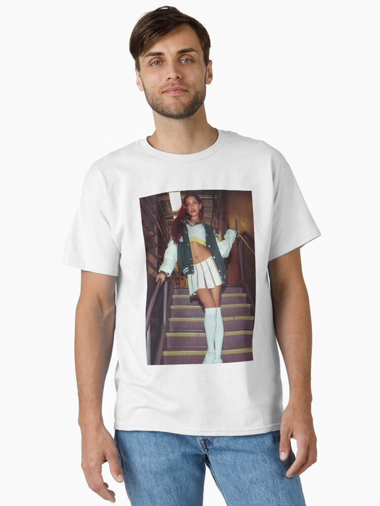 Lara KATSiEYE Classic T-Shirt